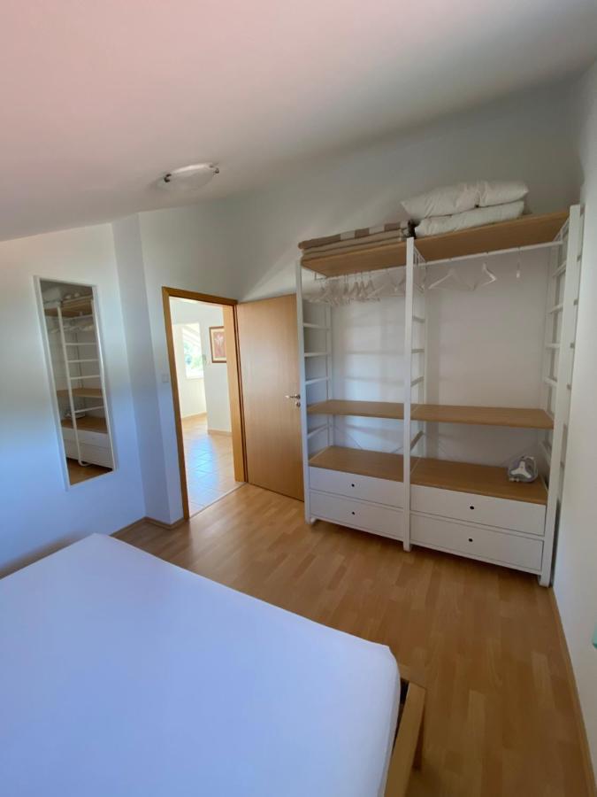 Apartments Matlovac Zdrelac Bagian luar foto