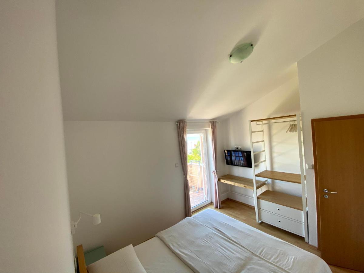 Apartments Matlovac Zdrelac Bagian luar foto